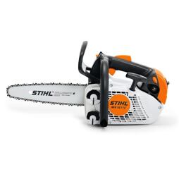 Motorová pila STIHL MS 181 T pro profesionální používání s ergonomickou rukojetí a řetězem pro řezání dřeva.