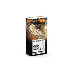 Balení servisního kitu STIHL 3v1 obsahujícího vzduchový filtr, olej a svíčku vhodné pro motorové pily modelů MS 441, MS 461 a MS 881.