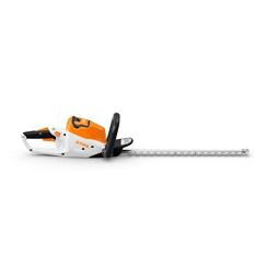 Akumulátorové elektrické nůžky na živý plot značky STIHL s dlouhou řezací lištou a ergonomickou rukojetí.