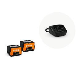 Dvě baterie STIHL AK 20 a nabíječka STIHL pro dobíjení akumulátorových baterií.