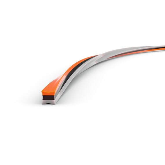 Žací struny STIHL CF3 Pro s křížovým průřezem s průměrem 3,0 mm splňují nejvyšší nároky.