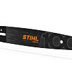 Vodící lišta pro řetězovou pilu Stihl Light 01 s označením a otvory pro uchycení řetězu.