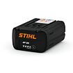 Dobíjecí lithium-iontová baterie STIHL AP 30 s indikátorem stavu nabití.
