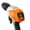 Ručná elektrická nástrčná záhradná tryska STIHL RCA 20 s ovládacím tlačidlom ECO a ukazovateľom spotreby energie.