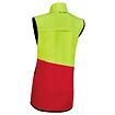 Bezrukávník s vysokým límcem, rozdělený na svrchní část v jasně žluté a spodní část v červené barvě, určený pro venkovní aktivity.