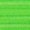 Detailní pohled na zelenou textilní strukturu s pravidelným vlnitým vzorem.