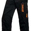 Ochranné pracovní kalhoty s kapsou na zip a výrazným nápisem STIHL určené pro práci s motorovou pilou.